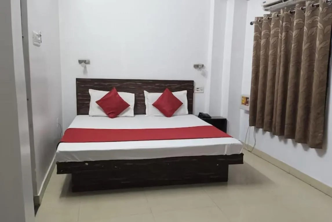 Image of Goroomgo Kanha Inn Lucknow