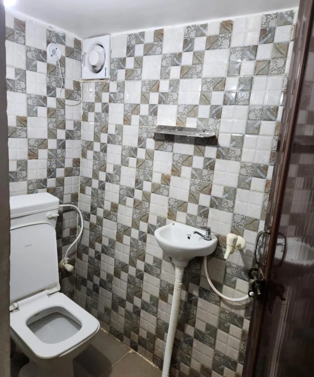 Image 5 of Goroomgo Maujis Villa Guest House Prayagraj Near Sangam Railway Station – Luxury Room Quality – Excellent Customer Service