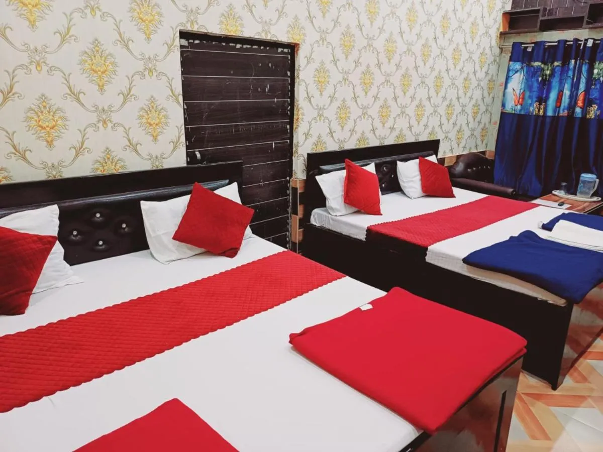 Image 1 of Goroomgo Raghunandan Guest House Ayodhya