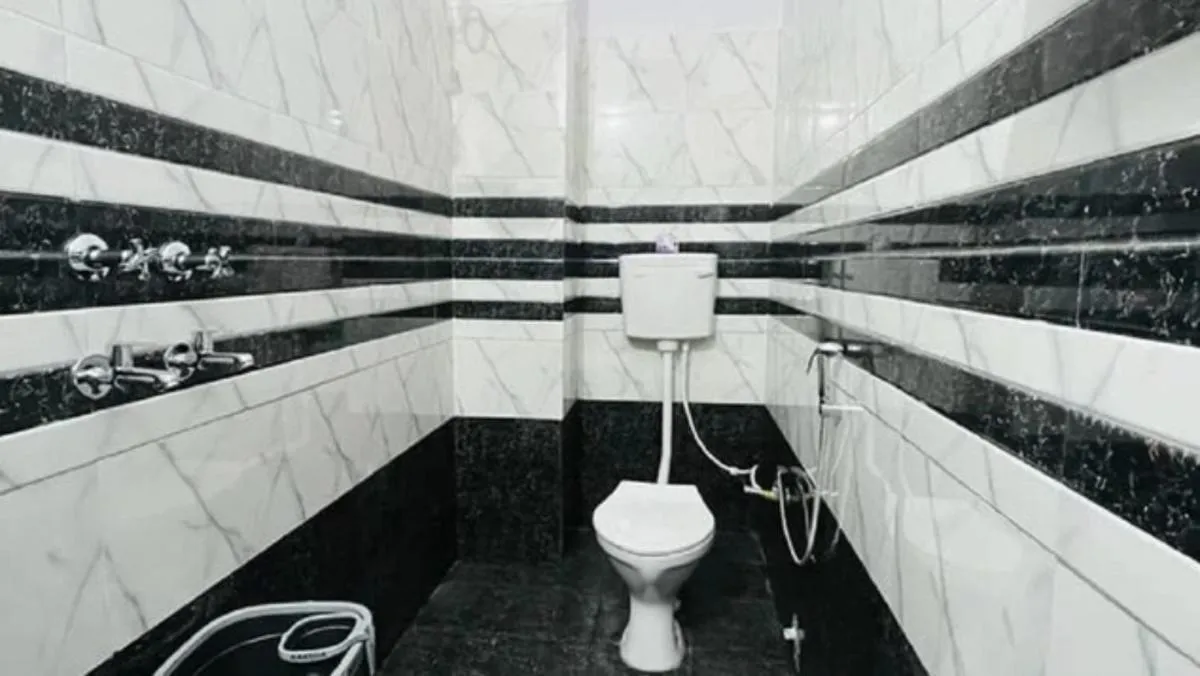 Image 2 of Goroomgo Ram Krishna Palace Ayodhya – Luxury Room – Top Rated and Most Awarded Hotel in Ayodhya – Best Seller