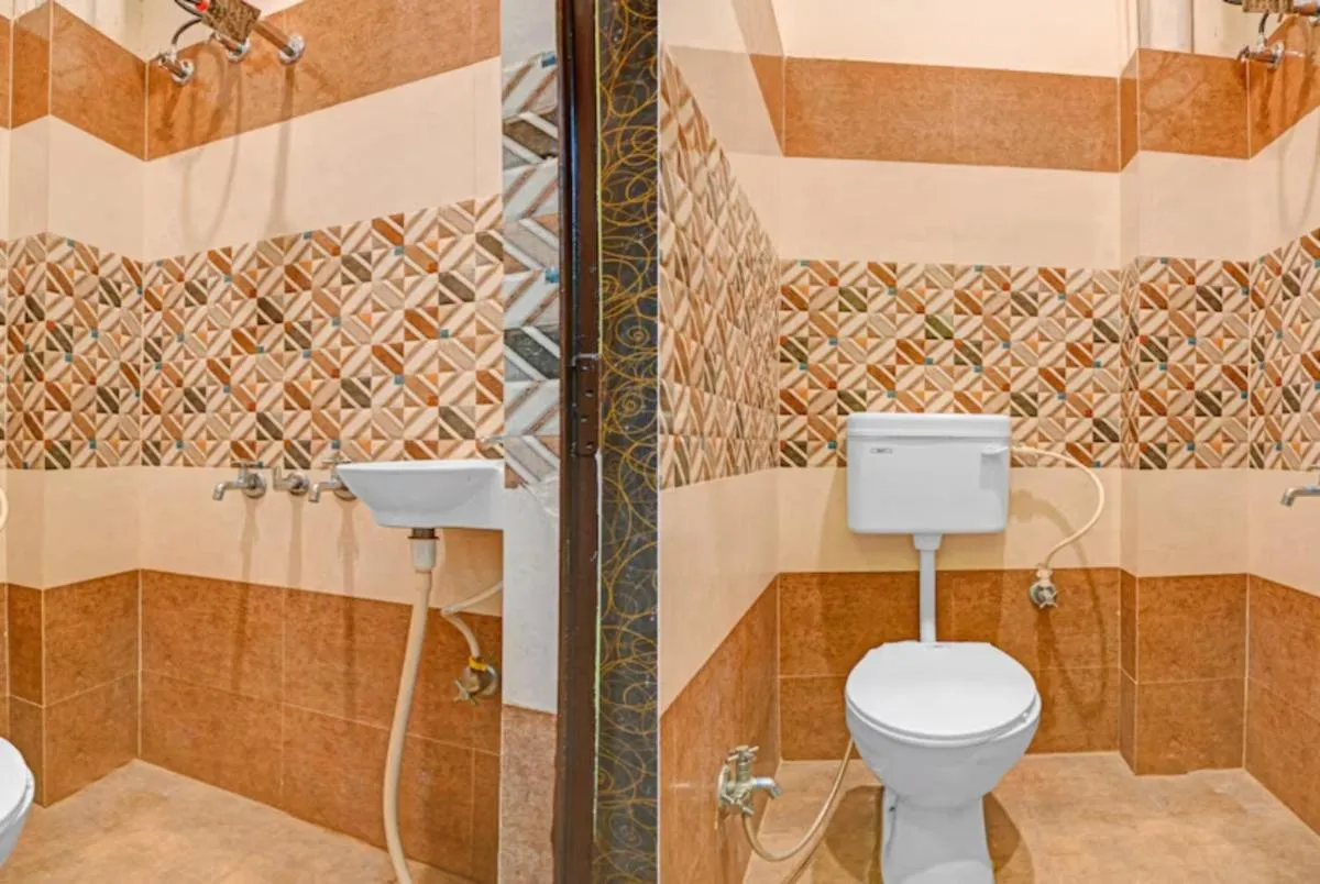 Image 2 of Goroomgo Sanskriti Paying Guest House Varanasi – Excellent Customer Choice- Best Seller