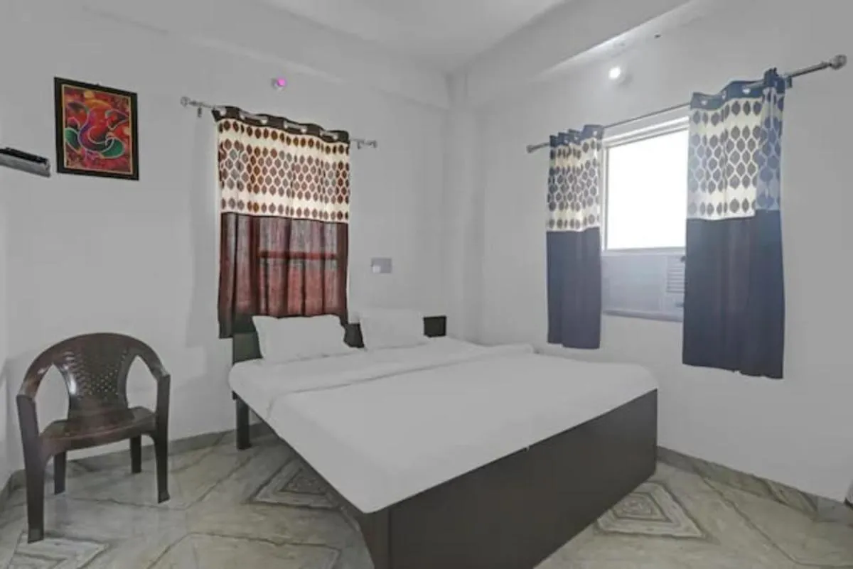Image 3 of Goroomgo Shiv Ganga Guest House varanasi – Excellent Customer Choice -Best Seller