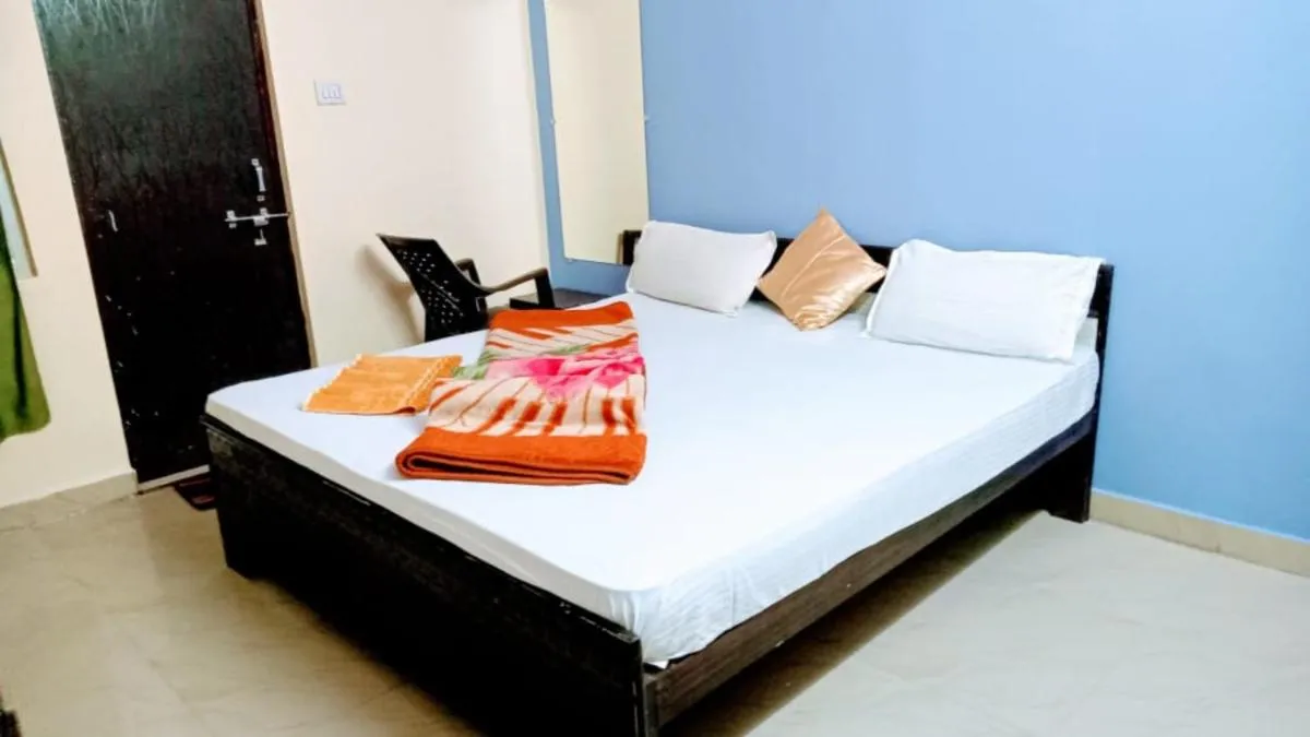 Image 4 of Goroomgo Shivay Guest House Varanasi – Jantar Mantar Mandir-900 m