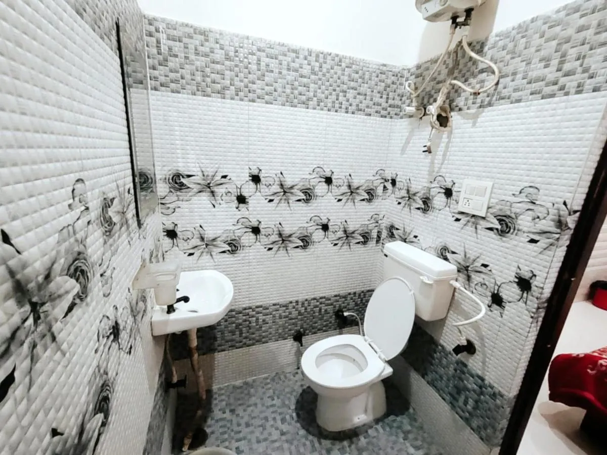 Image 2 of Goroomgo Shree Anand Guest House Mathura
