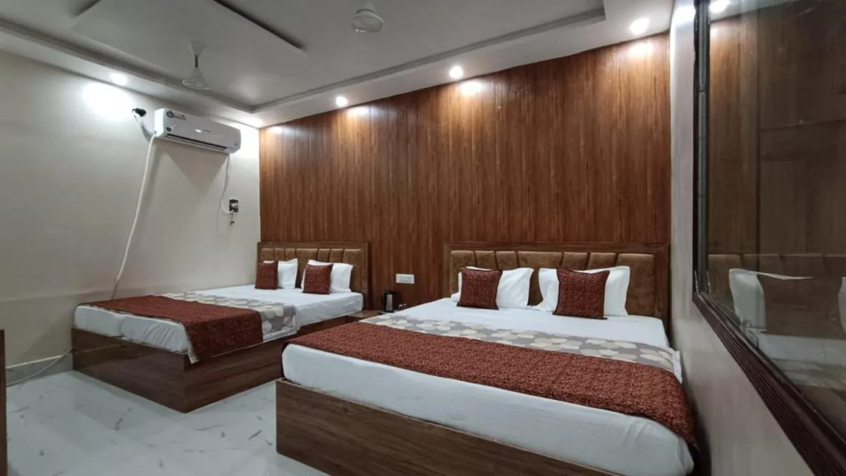 Image 1 of Goroomgo Vrrinda Home Stay Varanasi Enjoy free Wifi- free Parking And Restaurent Available