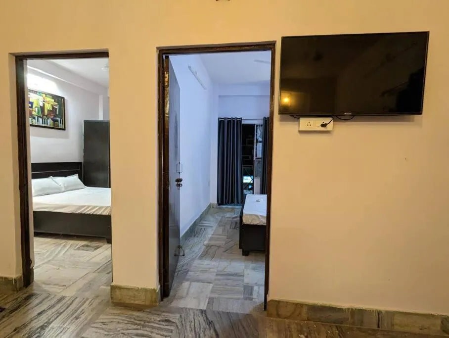 Image 2 of Green River Homestay 2BHK Fully furnished flat.