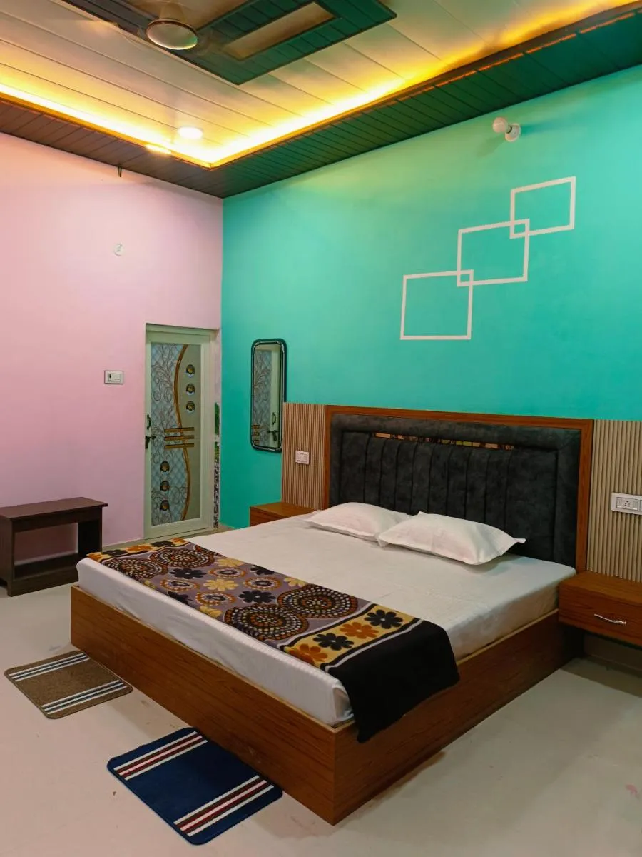 Image 5 of Grihalaxmi Paying Guest House