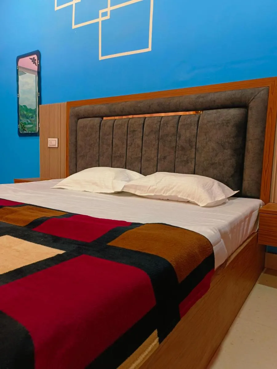 Image 2 of Grihalaxmi Paying Guest House
