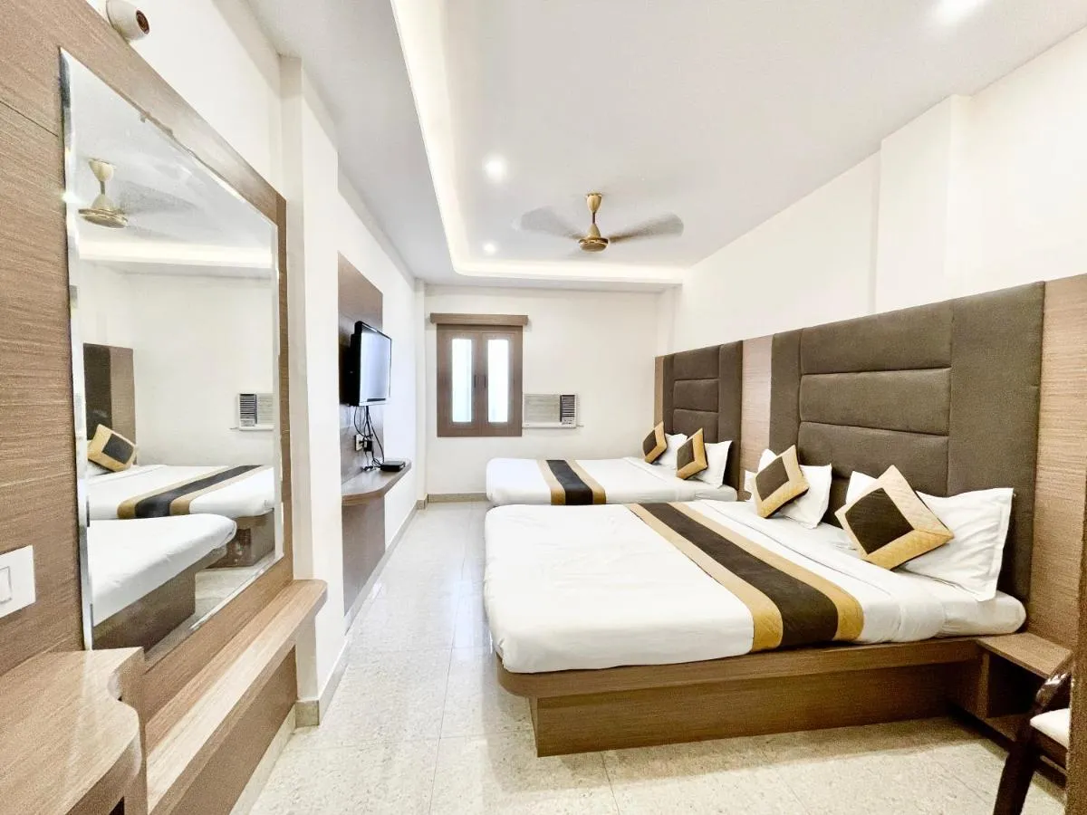 Image 1 of HOTEL GANGOTRI ! VARANASI होटल गंगोत्री ஹோட்டல் கங்கோத்ரி హోటల్ గంగోత్రి fully Air-Conditioned hotel with Lift availability, near Kashi Vishwanath Temple, and Ganga ghat