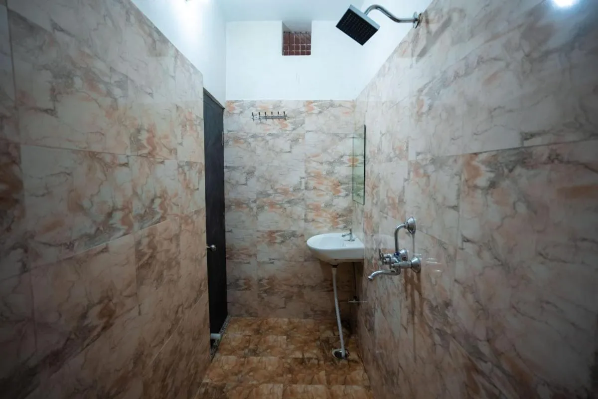 Image 2 of HOTEL JSR KEDAR
