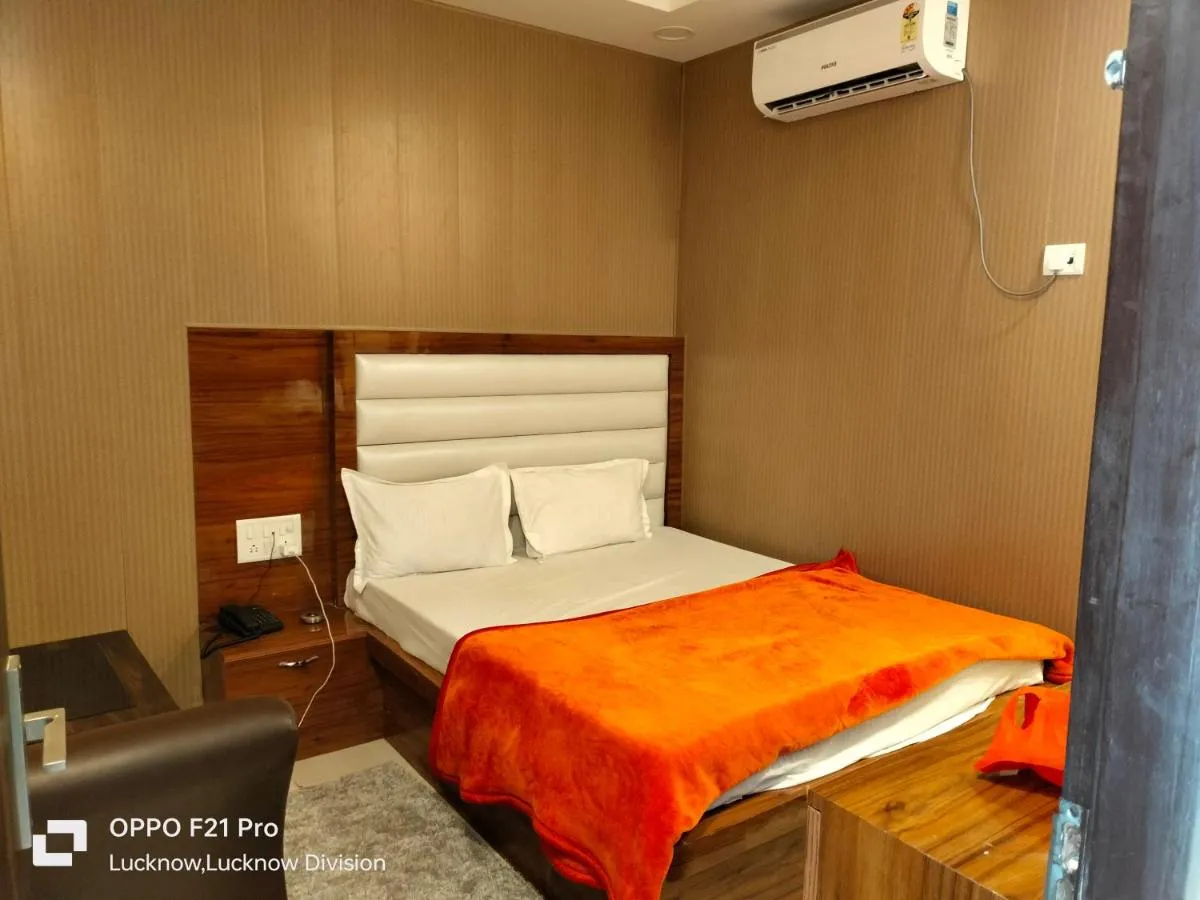 Image 1 of HOTEL KBS