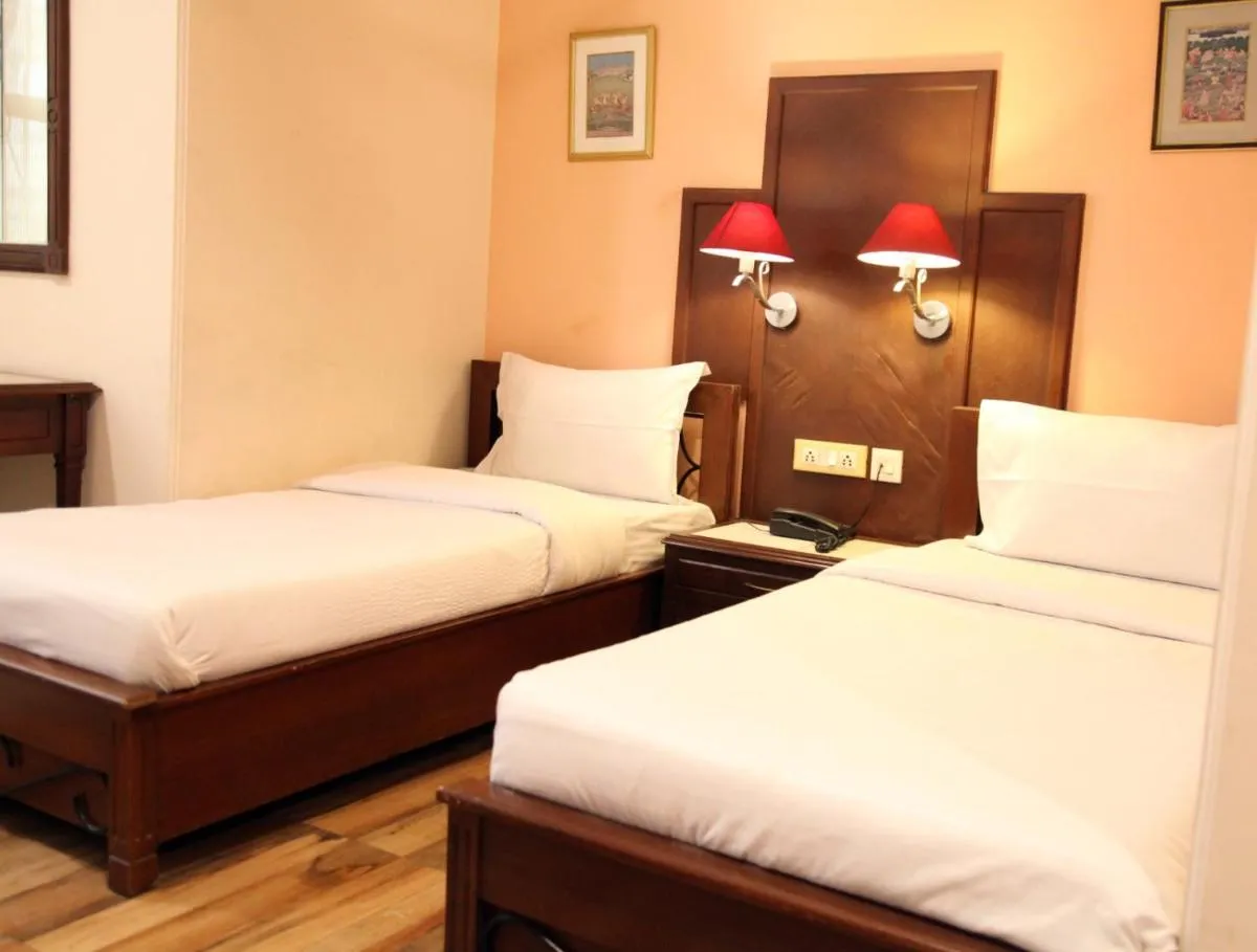 Image 1 of HOTEL METRO REGENCY