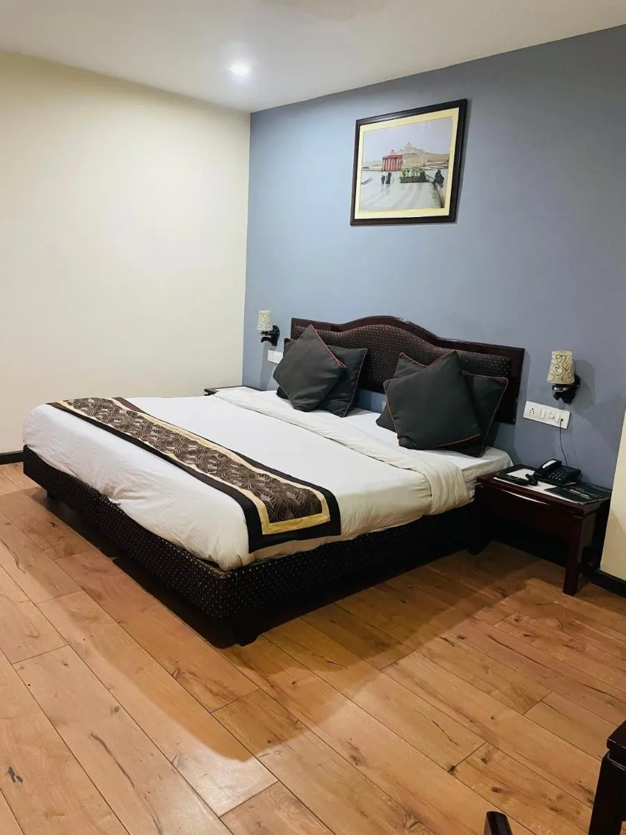 Image 5 of HOTEL ROYAL PRESIDENCY INN