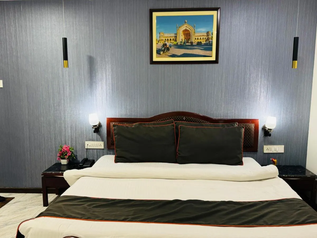 Image 1 of HOTEL ROYAL PRESIDENCY INN