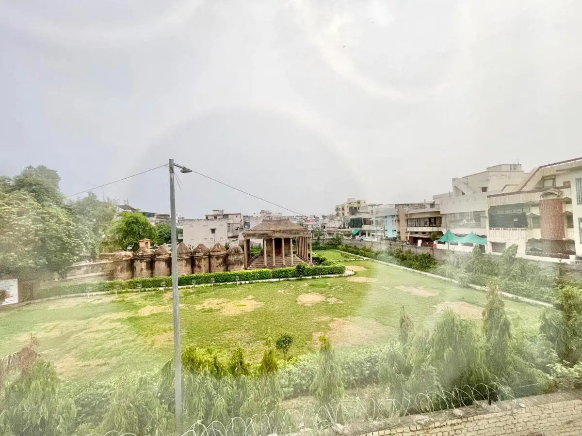Image 5 of HOTEL S MADHWA ! VARANASI fully-Air-Conditioned hotel at prime location with off site Parking availability, near Kashi Vishwanath Temple and Ganga ghat