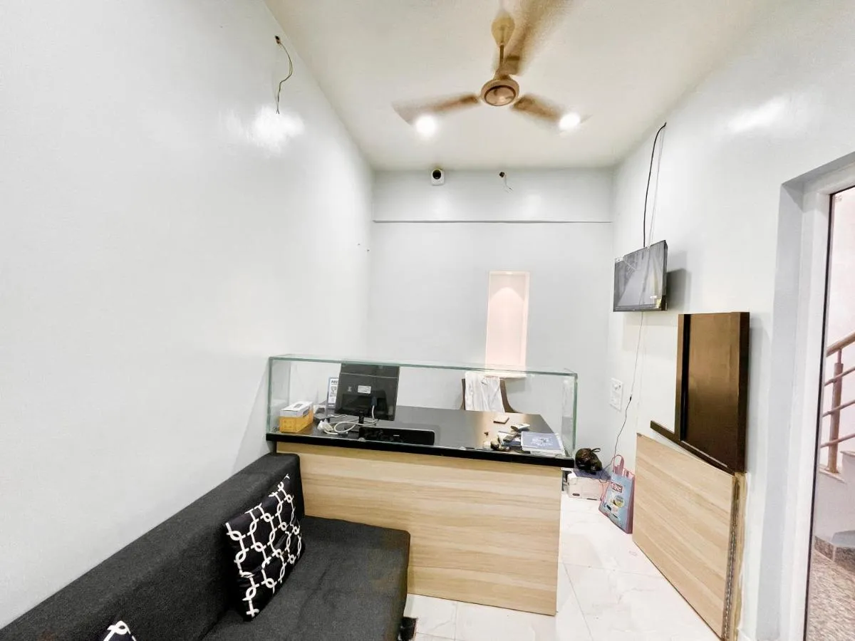 Image 3 of HOTEL THE BANARAS STAY ! VARANASi होटल द बनारस स्टे, பனாரஸ் தங்கும் ஹோட்டல்f, Air-Conditioned hotel with off site Parking availability, near Kashi Vishwanath Temple, and Ganga ghat