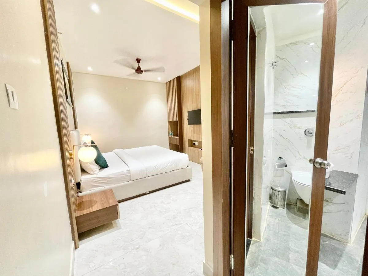 Image 3 of HOTEL VEDANGAM INN ! VARANASI – Forɘigner’s Choice ! fully Air-Conditioned hotel with Parking availability, near Kashi Vishwanath Temple, and Ganga ghat 2