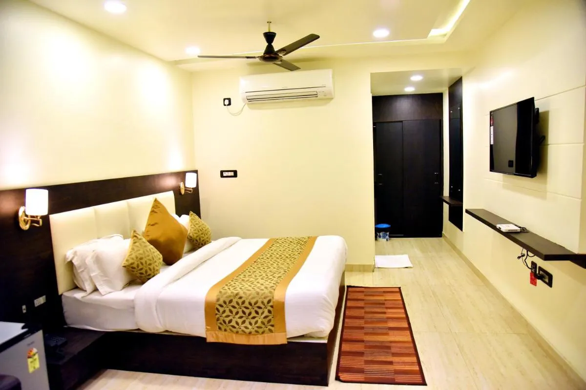 Image 4 of HOTEL VINAYAK