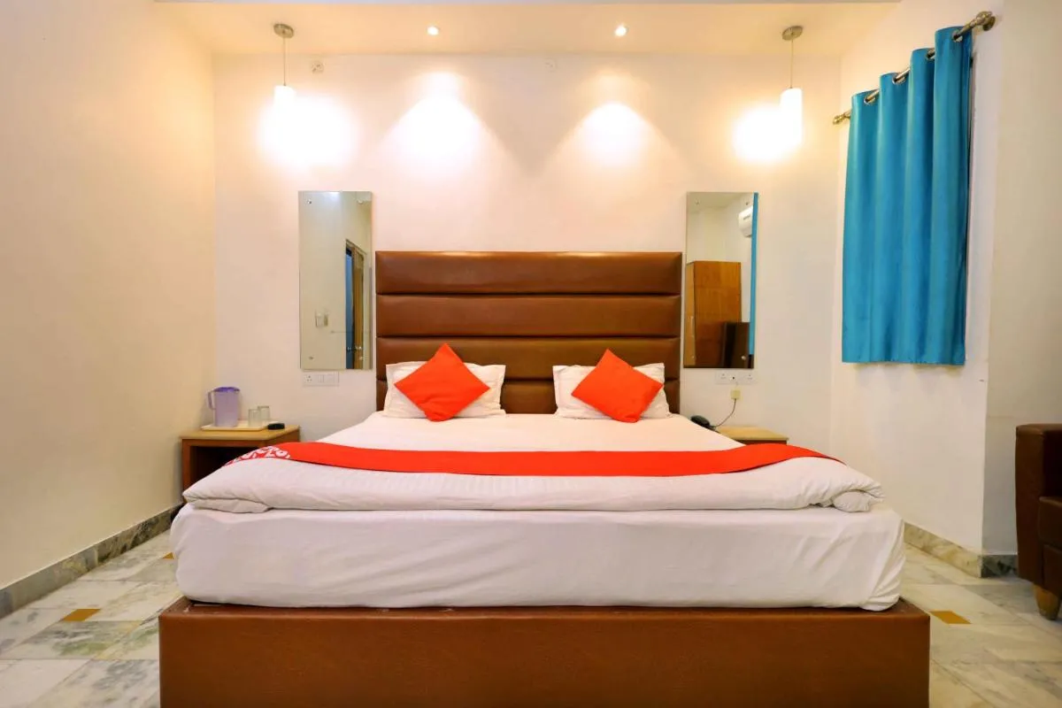 Image 1 of Hotel Ashoka International
