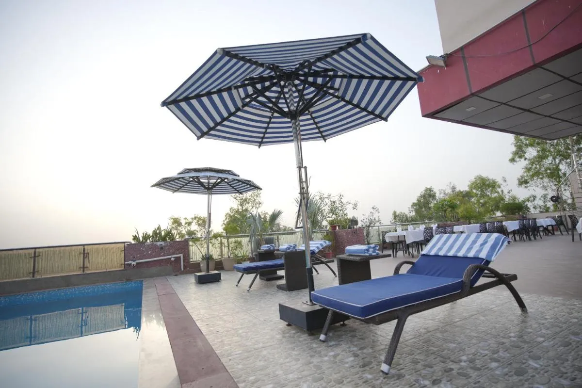 Image 1 of Hotel Atulyaa Taj