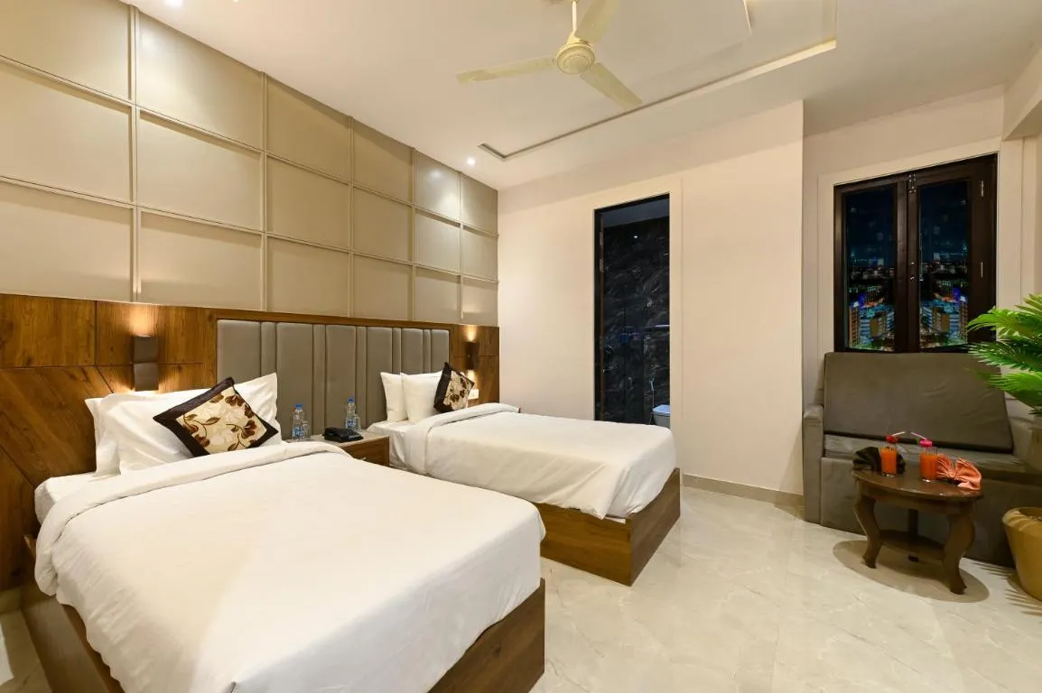 Image of Hotel Avalon Palms Agra