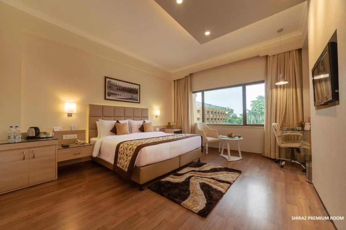Image 1 of Hotel Clarks Shiraz