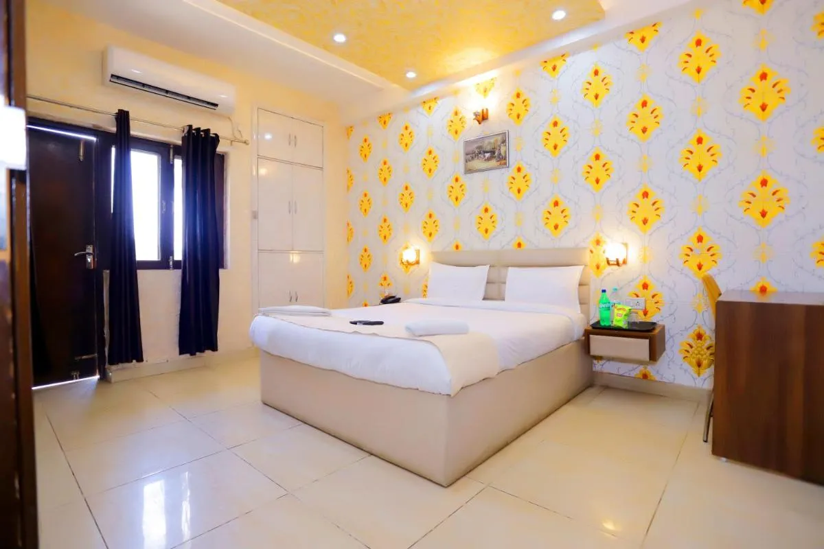 Image 1 of Hotel Comfirt Inn Noida Sector 19