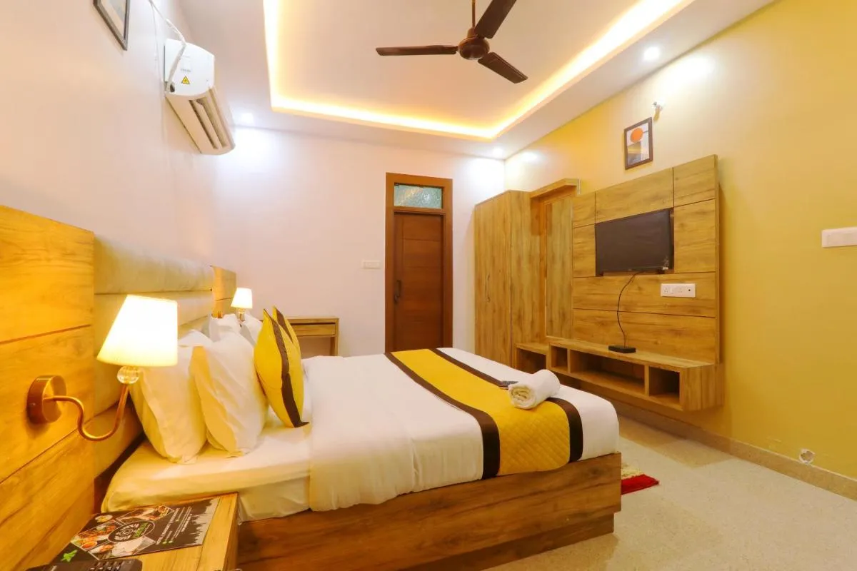 Image 2 of Hotel Cristelia