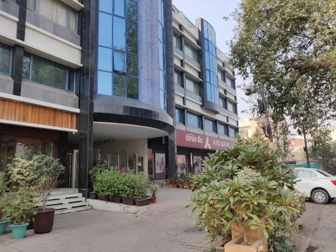 Image of Hotel Crystal Palace Meerut