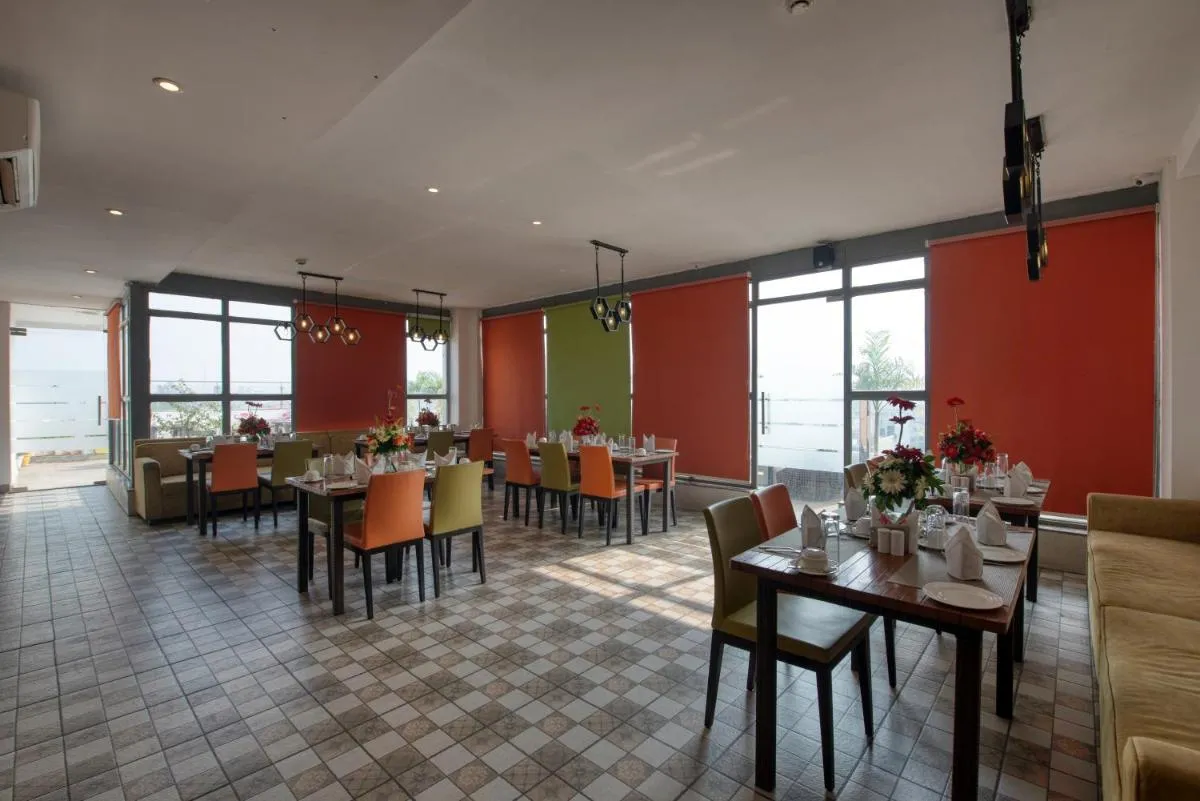 Image 2 of Hotel Deep Clarks Inn Lucknow