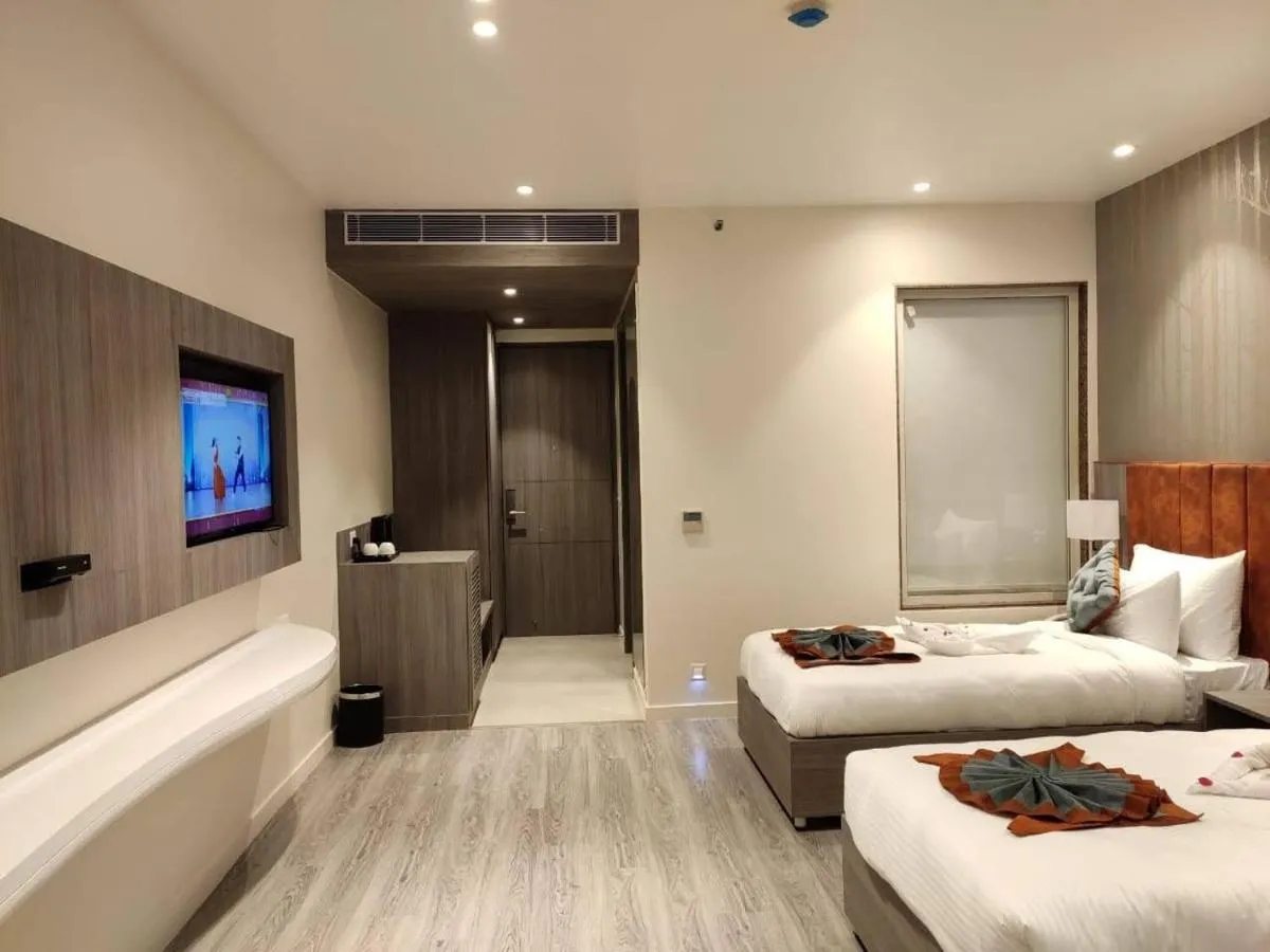 Image 3 of Hotel Deep Clarks Inn Lucknow