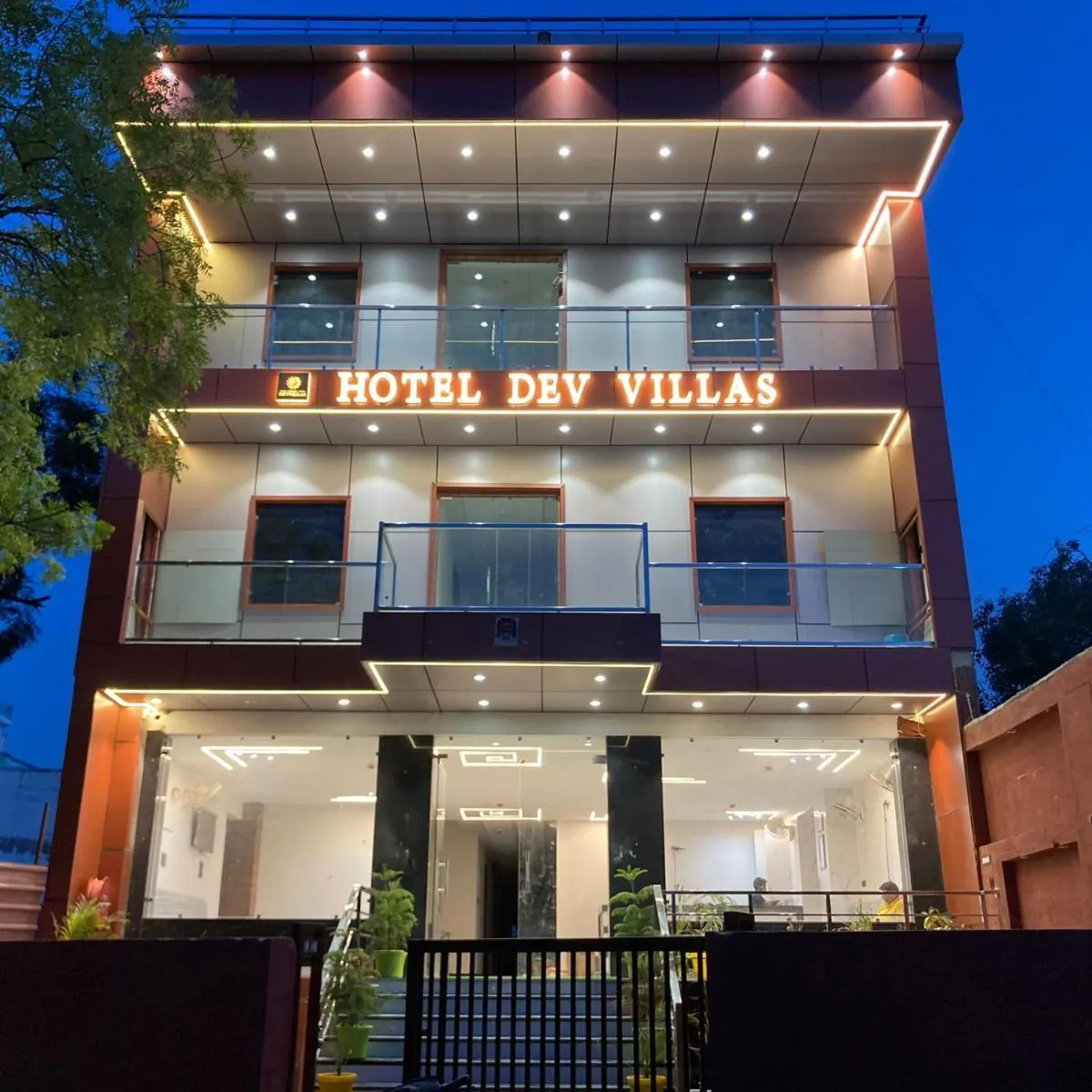 Image 3 of Hotel Dev Villas