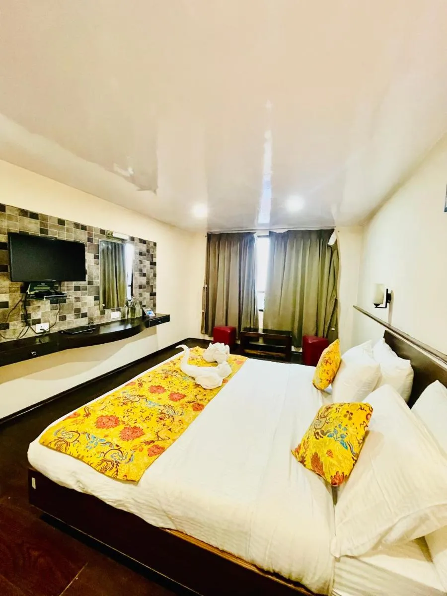 Image 1 of Hotel Fortune International by Olive