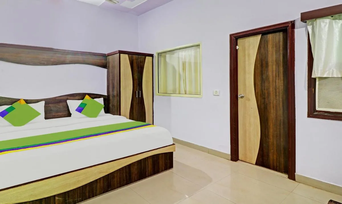 Image 6 of Hotel G B Palace