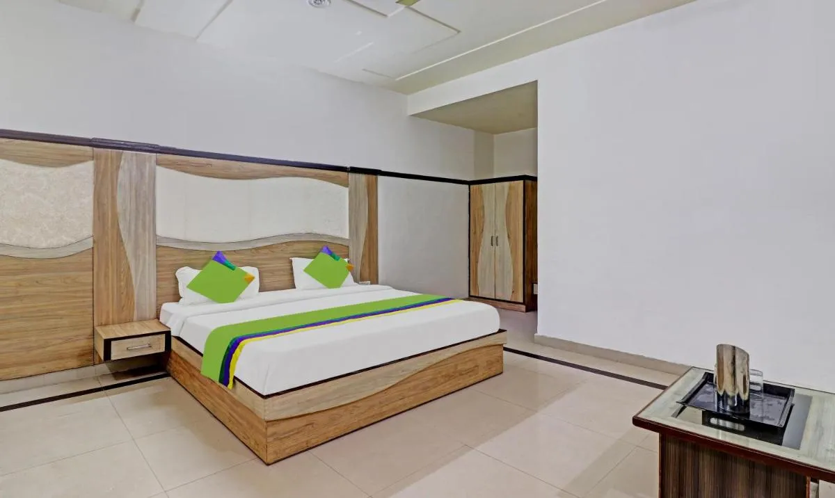 Image 1 of Hotel Golden Era