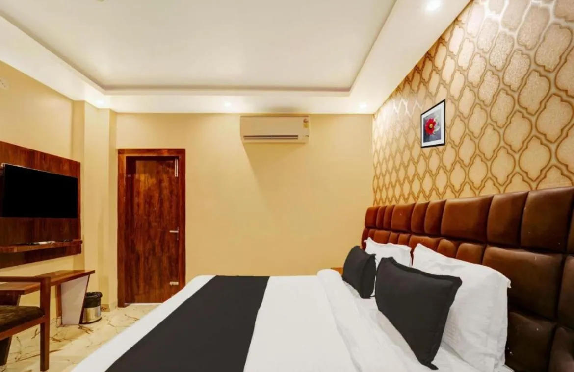 Image 3 of Hotel Golden Gate by Gujarat Luxe Hotels
