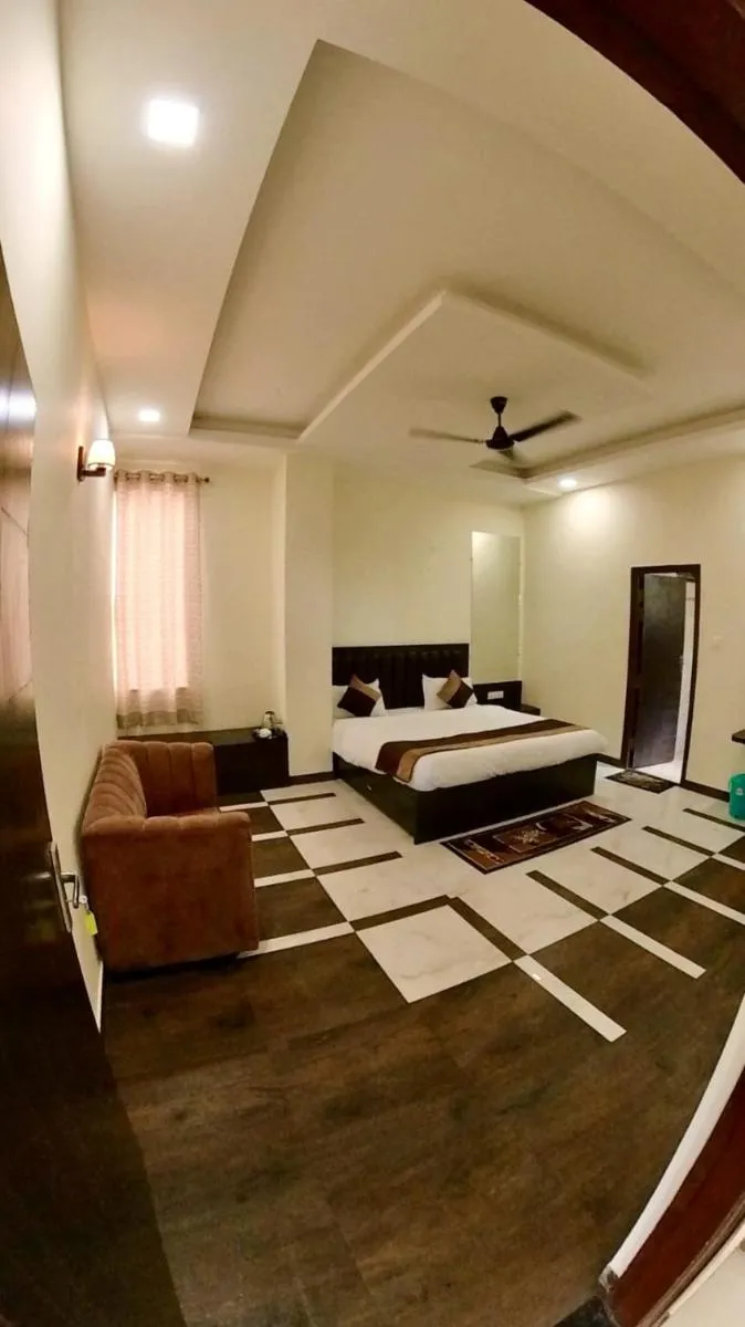 Image 3 of Hotel Govindam Elite