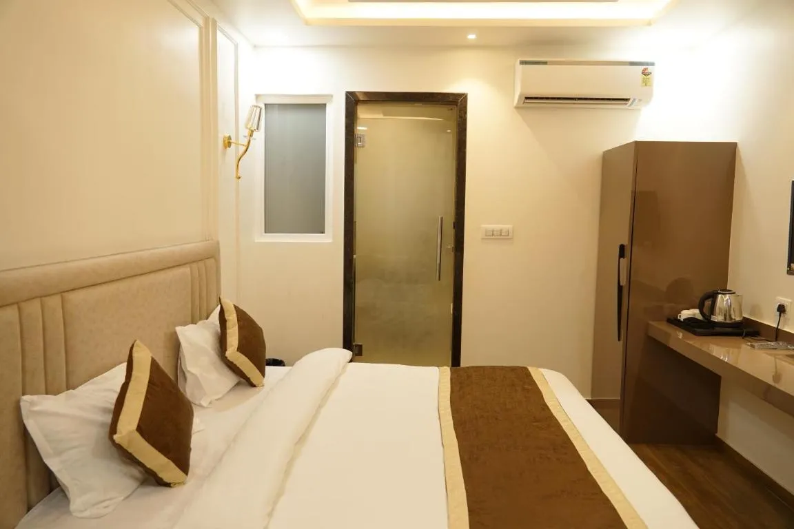 Image of Hotel Kartar grand