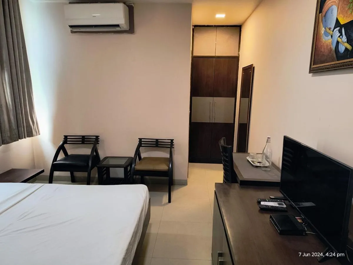 Image 6 of Hotel MVR Stay By Admire INN