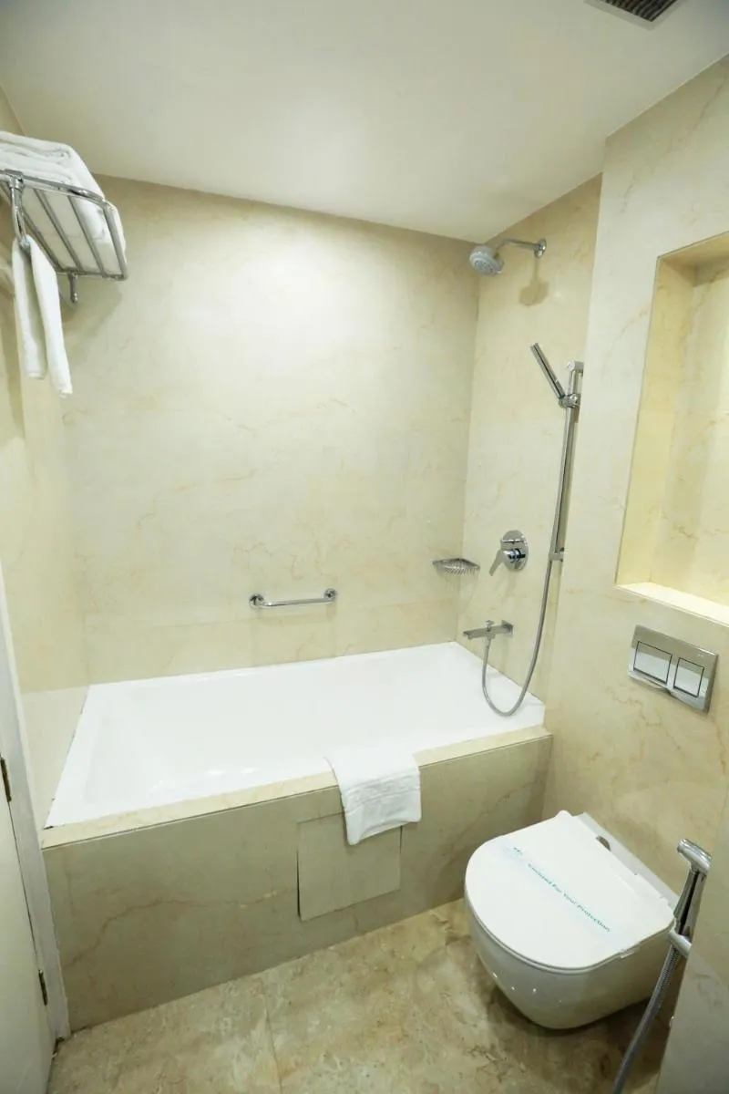 Image 6 of Hotel Meraden Grand