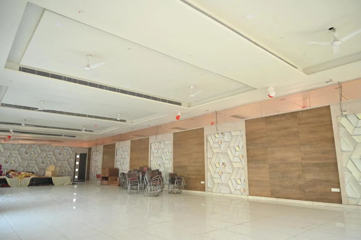 Image 5 of Hotel Mukund Dham-Near Mathura Railway Station