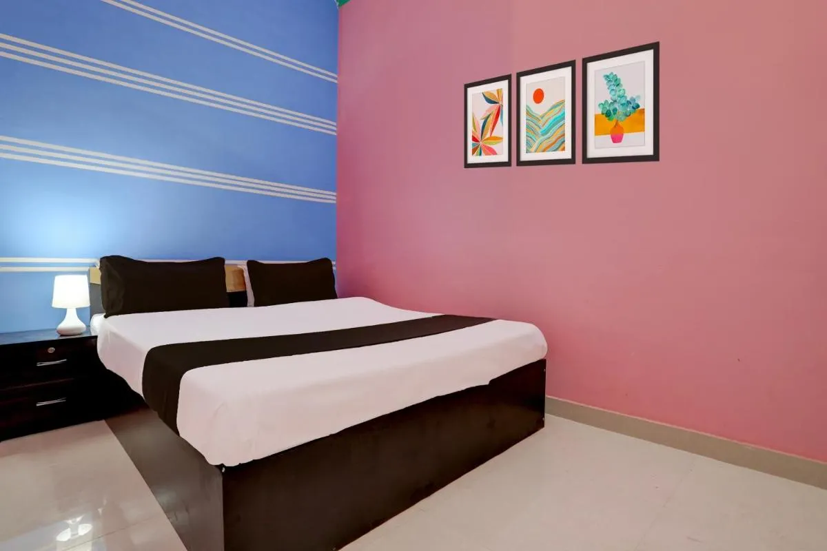 Image 4 of Hotel O Blue Moon