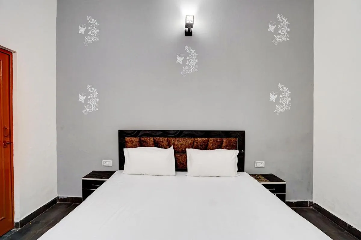 Image 5 of Hotel O Conifer INN