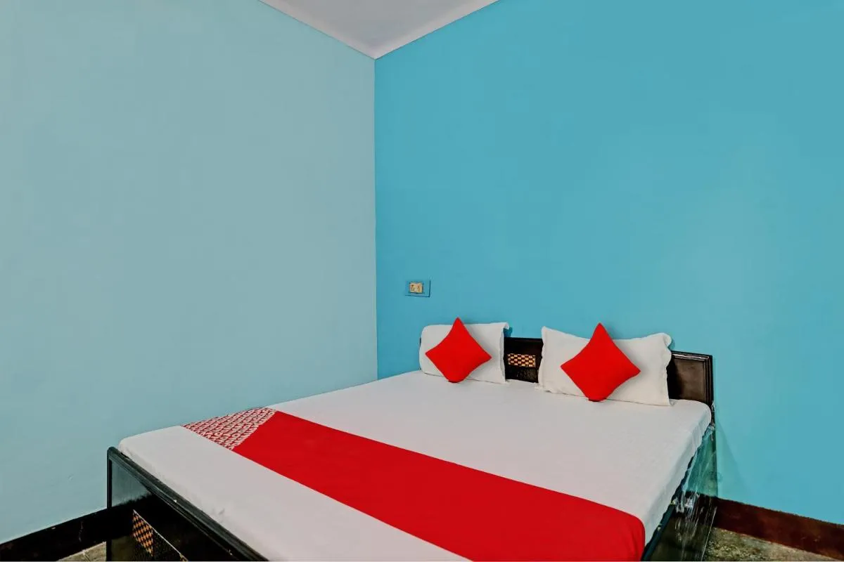 Image 2 of Hotel O Flagship 81500 Chacha Guest House