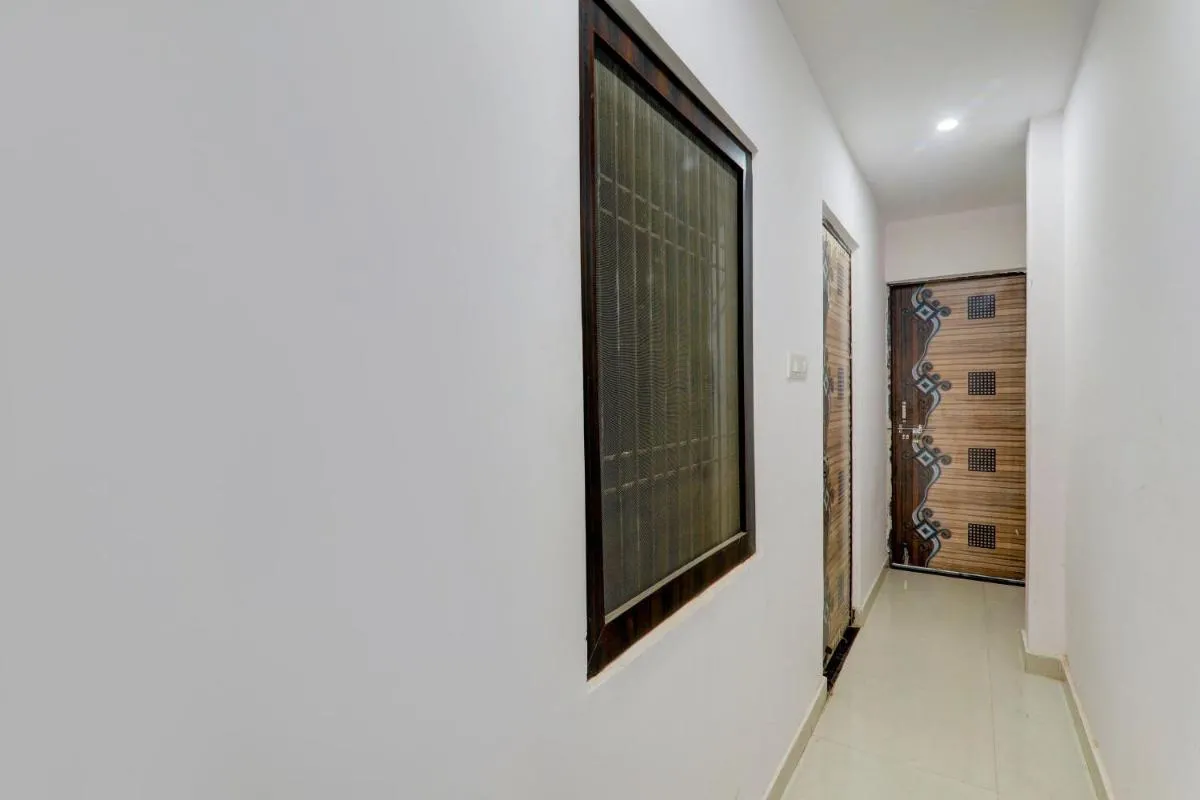 Image 3 of Hotel O KN Guest House