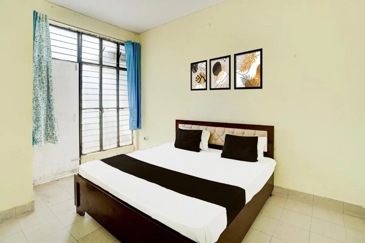 Image 2 of Hotel O Krishna