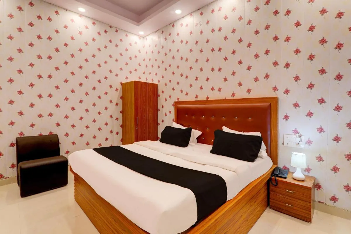 Image 2 of Hotel O Shobhika Inn