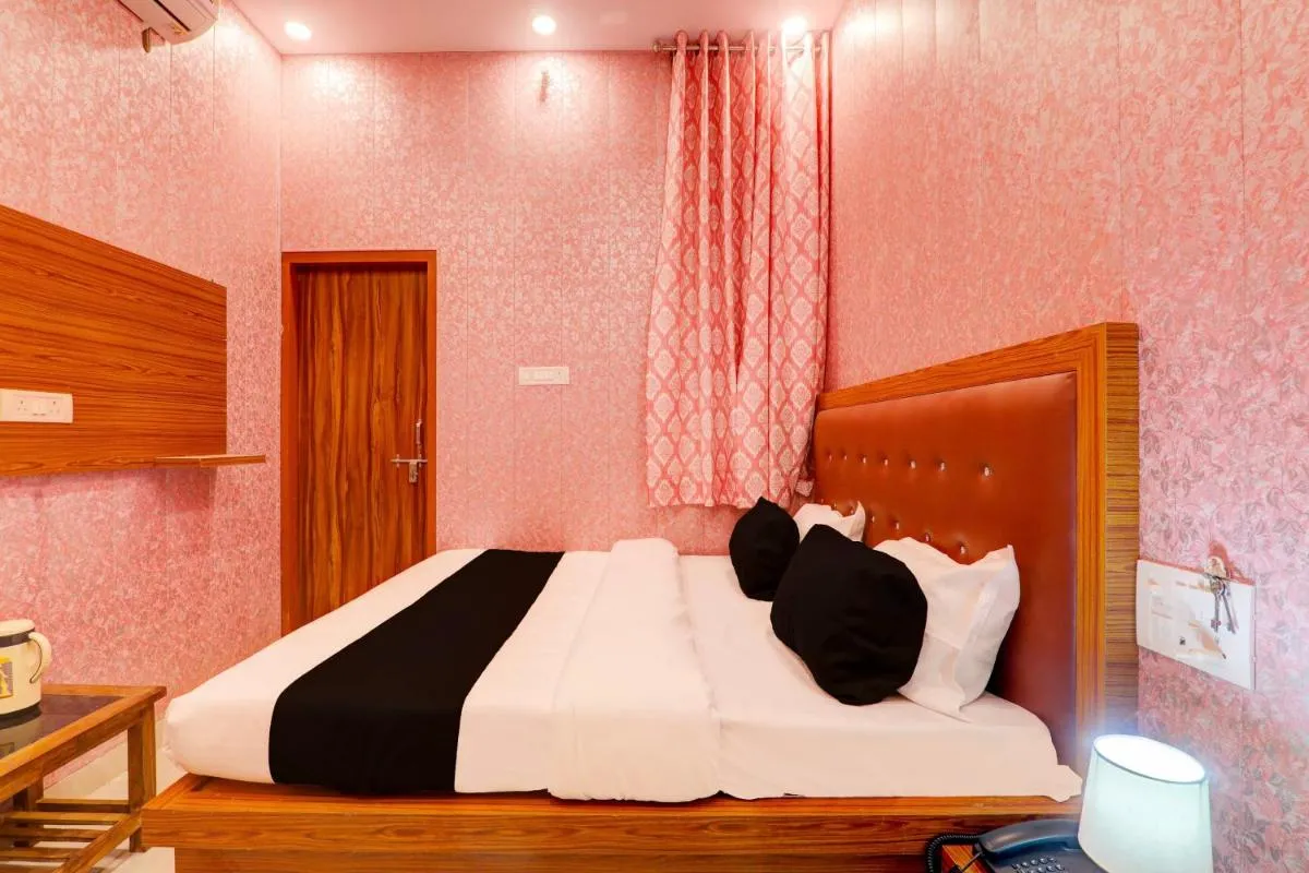 Image 3 of Hotel O Shobhika Inn