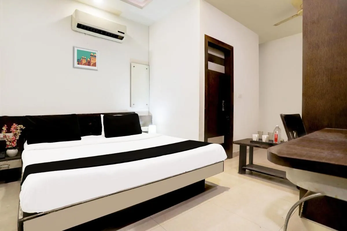 Image 1 of Hotel O Taj Nagri Near Taj Mahal East Gate formerly Riviera