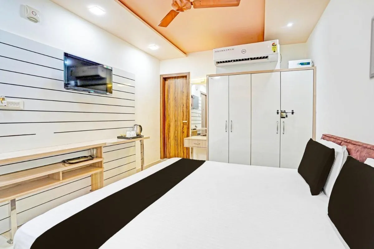 Image 2 of Hotel O The Kuber Hotel